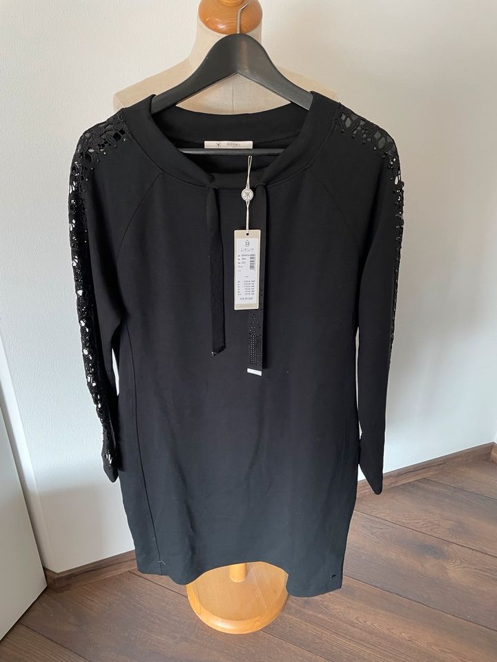 Schwarzes Kleid von Monari, Gr. 38, Neu in Buchloe