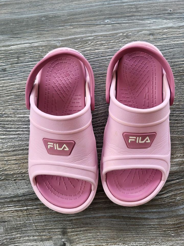 Fila Badeschuhe 30 in Schwabhausen