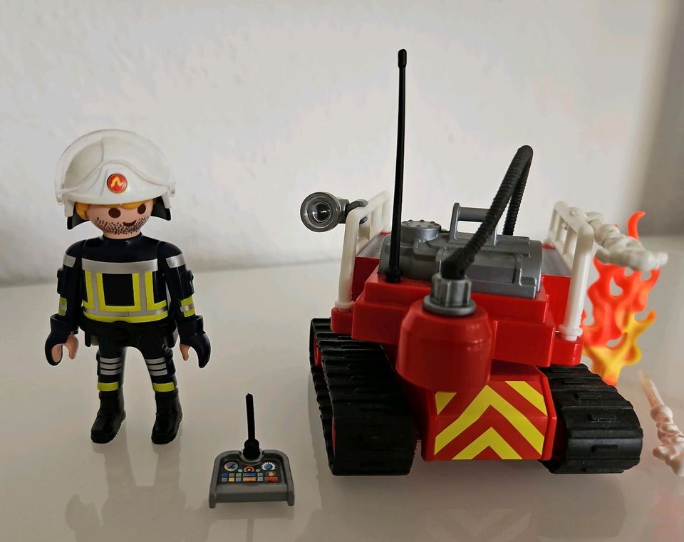 Playmobil 9467 Feuerwehr Löschrobotor in Gütersloh