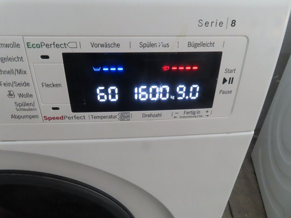 Waschmaschine BOSCH 9kg A+++ Serie 8 1600 1 Jahr Garantie in Berlin