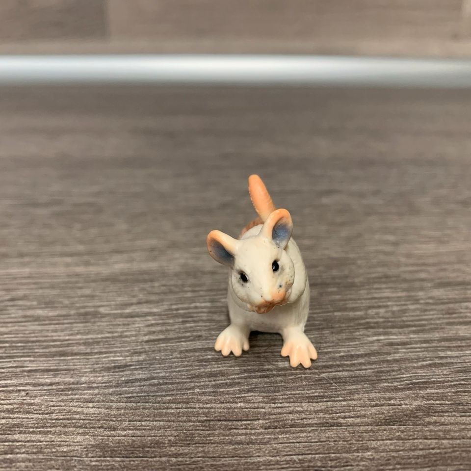 Schleich Maus weiß 2002 in Essen