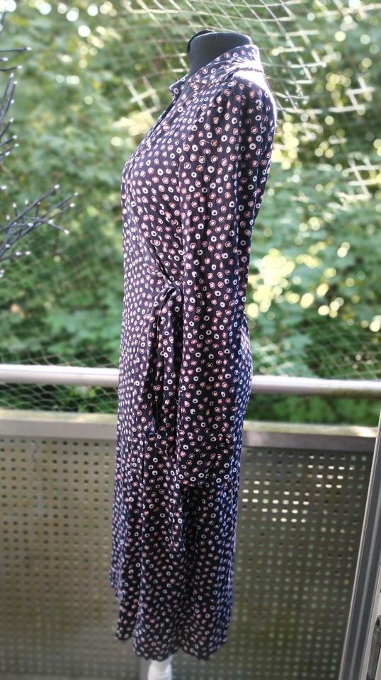 Diane von Fürstenberg Wickelkleid Größe 6 in Hamburg