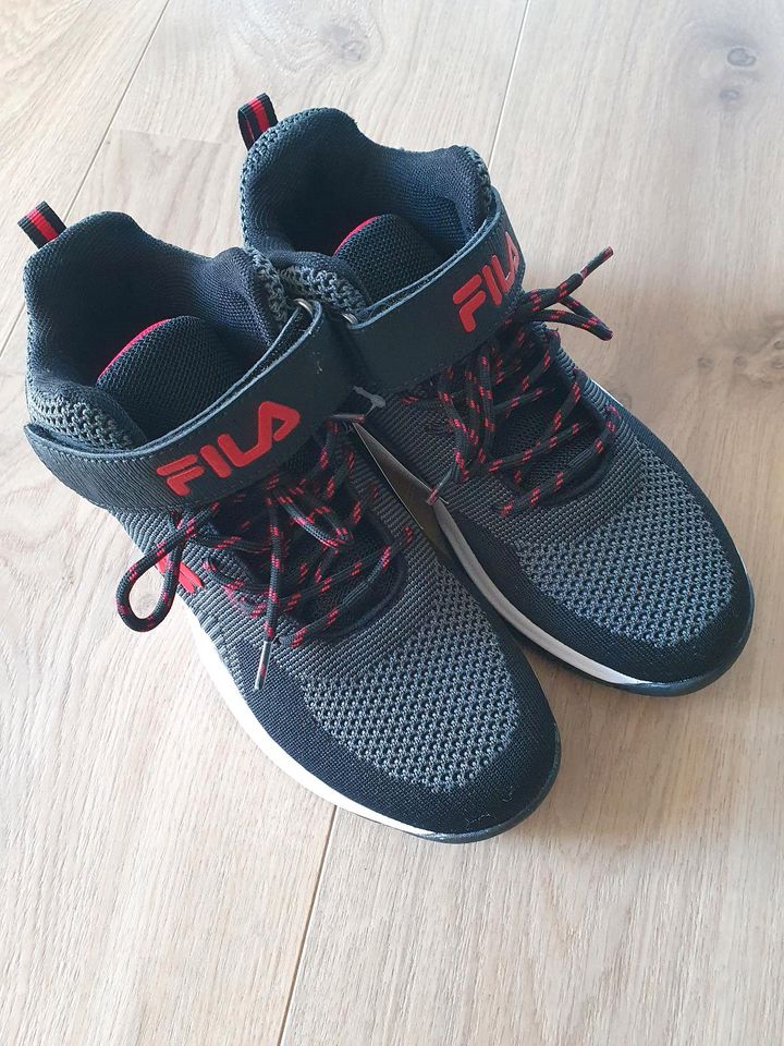 Schuhe von Fila Größe 37 - neu in Handewitt