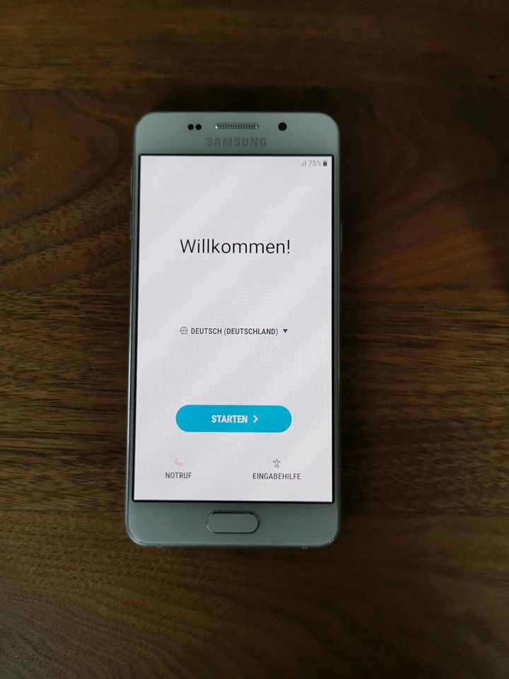 Samsung Galaxy A3 (6) 16GB in Schwendi