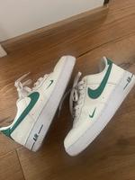 NIKE AIR FORCE, ORIGINAL, Größe 39, 1x getragen Bayern - Augsburg Vorschau