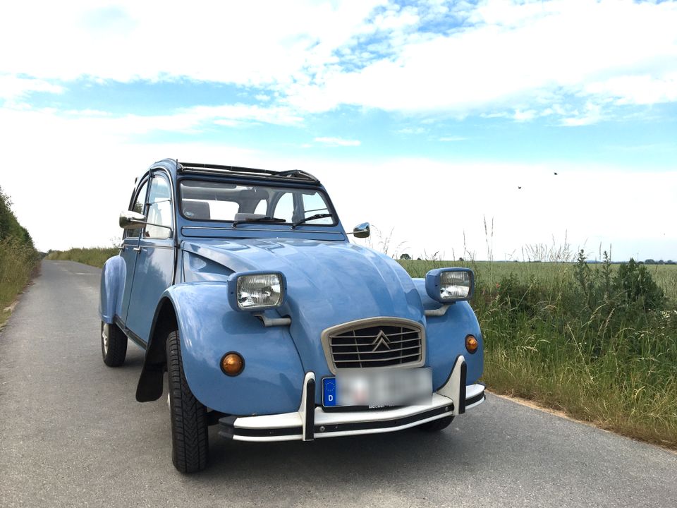 2CV6 Club im Orginalzustand in Wennigsen