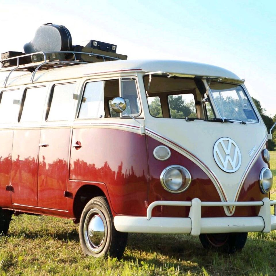 Hochzeitsauto T1 mieten VW Bulli Oldtimer Brautauto Rot in Herrngiersdorf