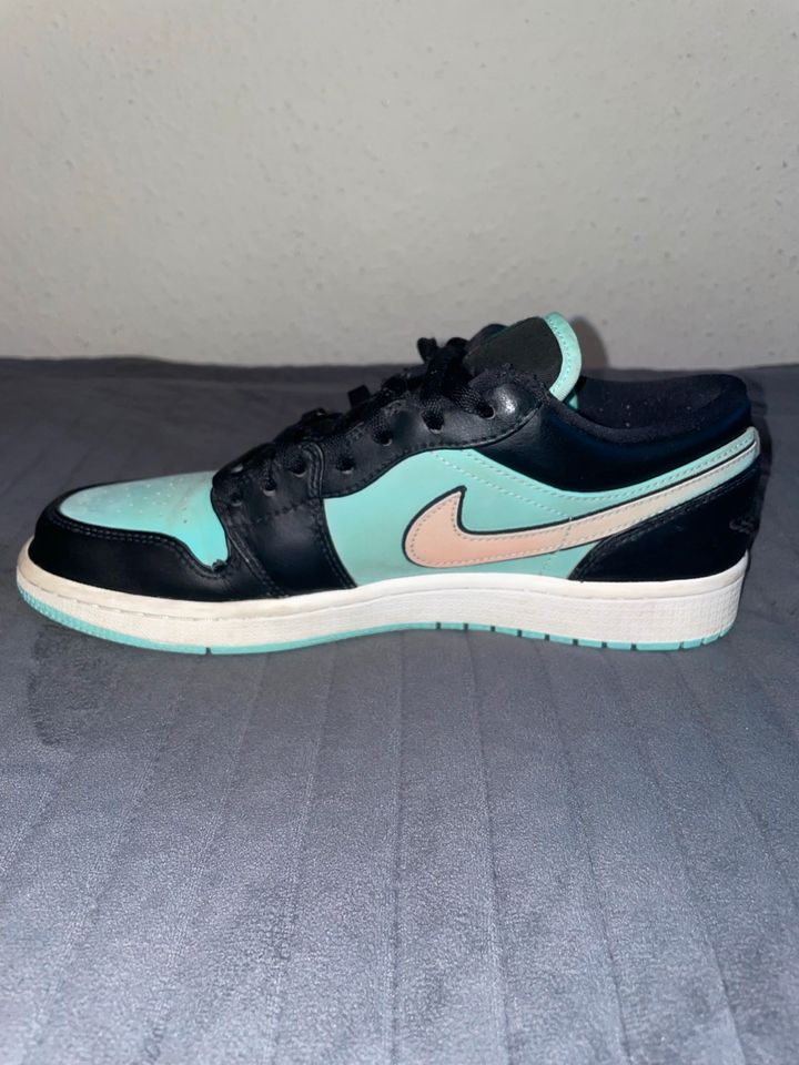 Nike air Jordan 1 low tropical in Rottweil