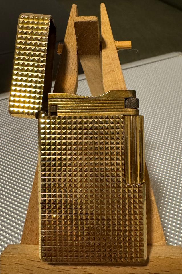 S. T. Dupont Feuerzeug Linie 1 Carré - groß - Gold 20 µ Vergold. in Köln