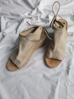 DKNY Donna Karan Wedges Wildleder Beige Bast Sandaletten Hamburg-Mitte - HafenCity Vorschau