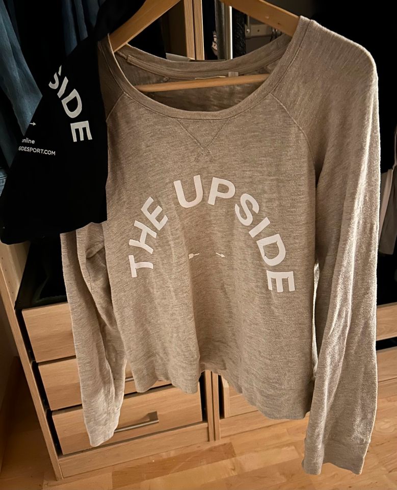 The Upside Luxury Activewear Sweater creme, Gr. S/M! in Gau-Bischofsheim