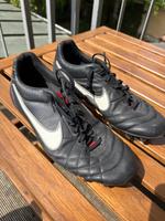 Nike Tiempo Flight - Klassisch Schwarz, Größe 42.5 München - Maxvorstadt Vorschau