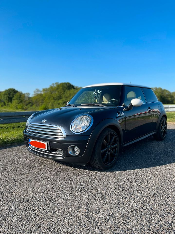 Mini Cooper 1.6 in Neuss