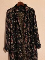 Jacke mit schönen Blumen neu  Steffen Schraut Düsseldorf - Stadtmitte Vorschau