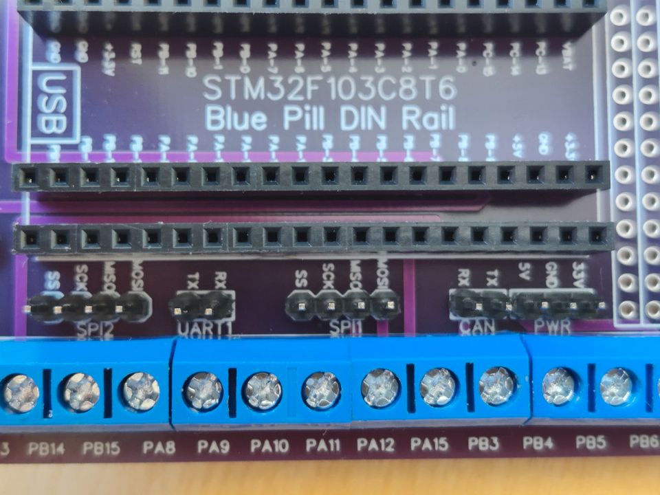 BluePill STM32F103 DIN-Schiene DIN Rail Adapter in Rosenheim