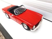 Modellauto-1:18-Triumph  TR siehe die Fotos Nordrhein-Westfalen - Meckenheim Vorschau