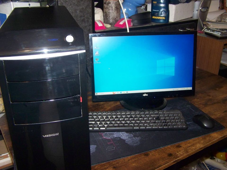 PC Set FX 8120,8GB Ram 1,5 TB HDD,Graka 1GB,Bildschirm,Tastatur in Gehofen
