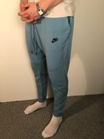 Babyblaue Nike Tech Hose Nordrhein-Westfalen - Bornheim Vorschau