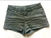 Jeans Shorts/kurze Jeans schwarz von c&a Größe 164 Rheinland-Pfalz - Treis-Karden Vorschau