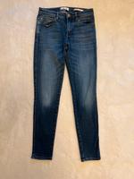 Guess Jeans sexy curve Größe 27 Berlin - Zehlendorf Vorschau