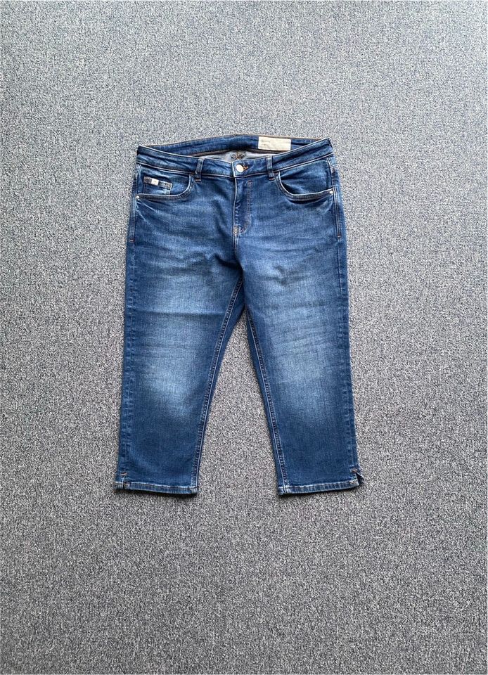 Capri Jeans EDC in Lichtenfels