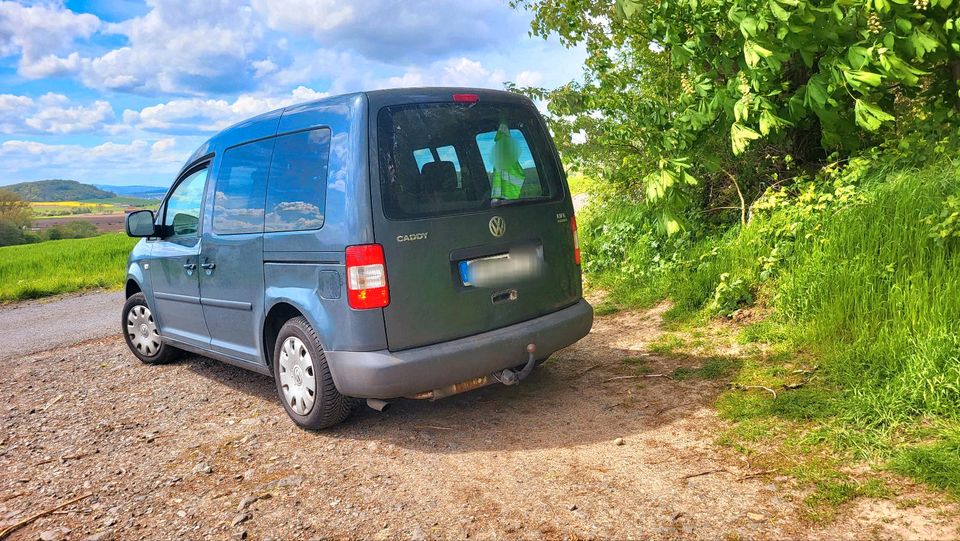 ich verkaufe meiner  VW Volkswagen Caddy Life 2.0L CNG und Benz in Gudensberg