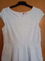 s. Oliver weißes Kleid, Gr. 40 Pique-Nique en blanch Nordrhein-Westfalen - Beckum Vorschau