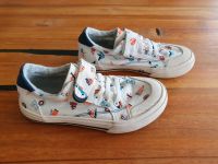 Vertbaudet Kinder Sommerschuhe Sneakers Chucks weiß 29 neuwertig Brandenburg - Seddiner See Vorschau