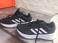 Adidas Galaxy 6 Laufschuh gr 38 neuwertig Niedersachsen - Barsinghausen Vorschau