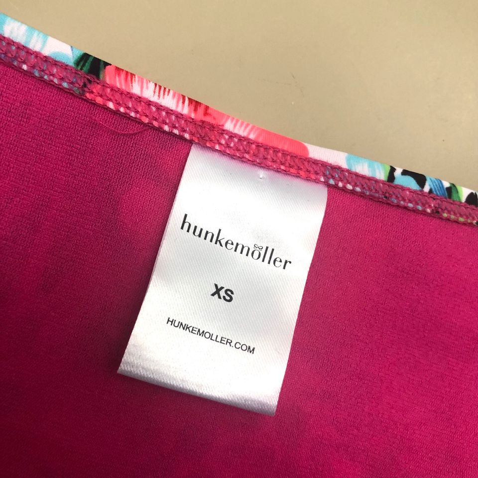 HUNKEMÖLLER BIKINI Hawaii Hibiskus tropic bunte Blumen Gr. XS NEU in Leipzig