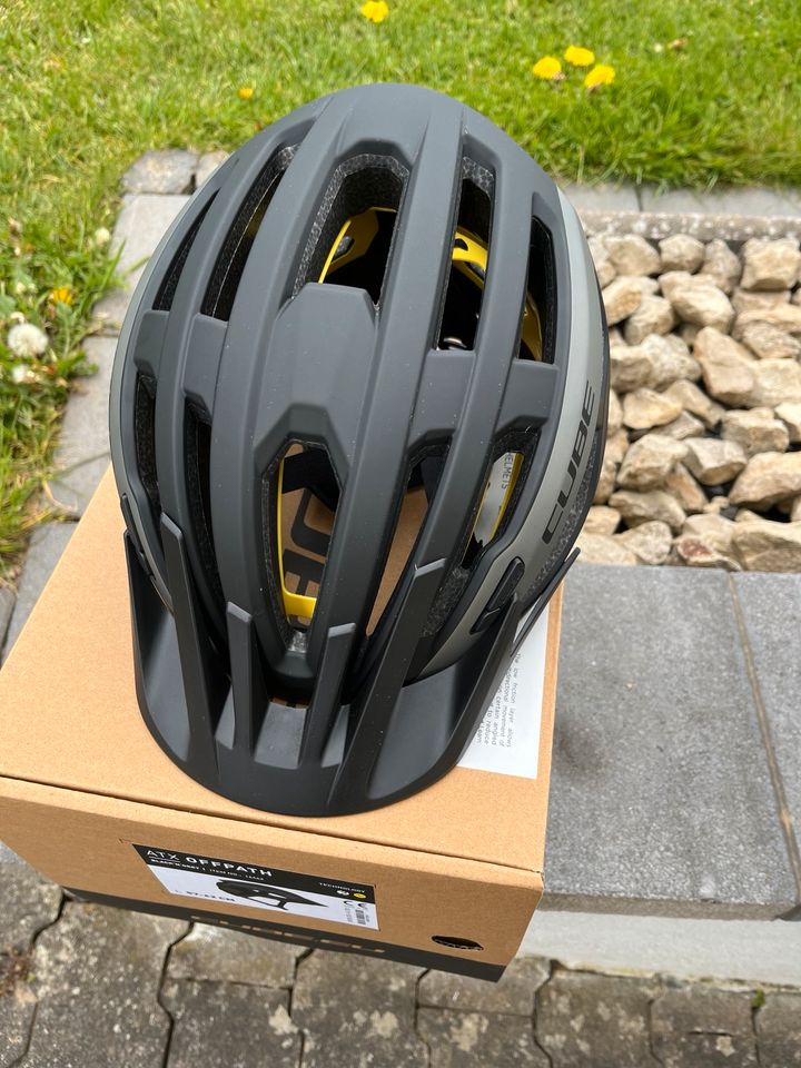 Cube Helm Offpath Gr.L #NEU# in Ebsdorfergrund