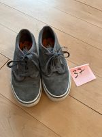 Vans grau Wildleder Turnschuhe grau Gr. 37 Kreis Pinneberg - Rellingen Vorschau