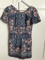 Buntes Minikleid von Hollister, Gr. 32 Nordrhein-Westfalen - Solingen Vorschau