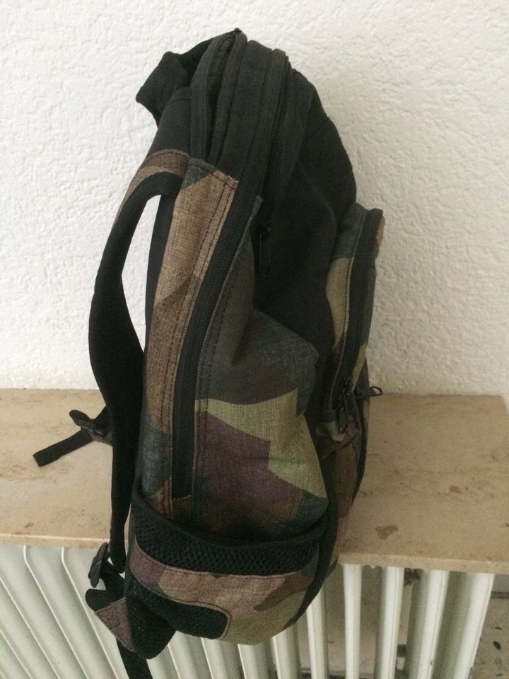 Wenig gebrauchter Rucksack(siehe Bilder)v.Dakine! in Sindelfingen