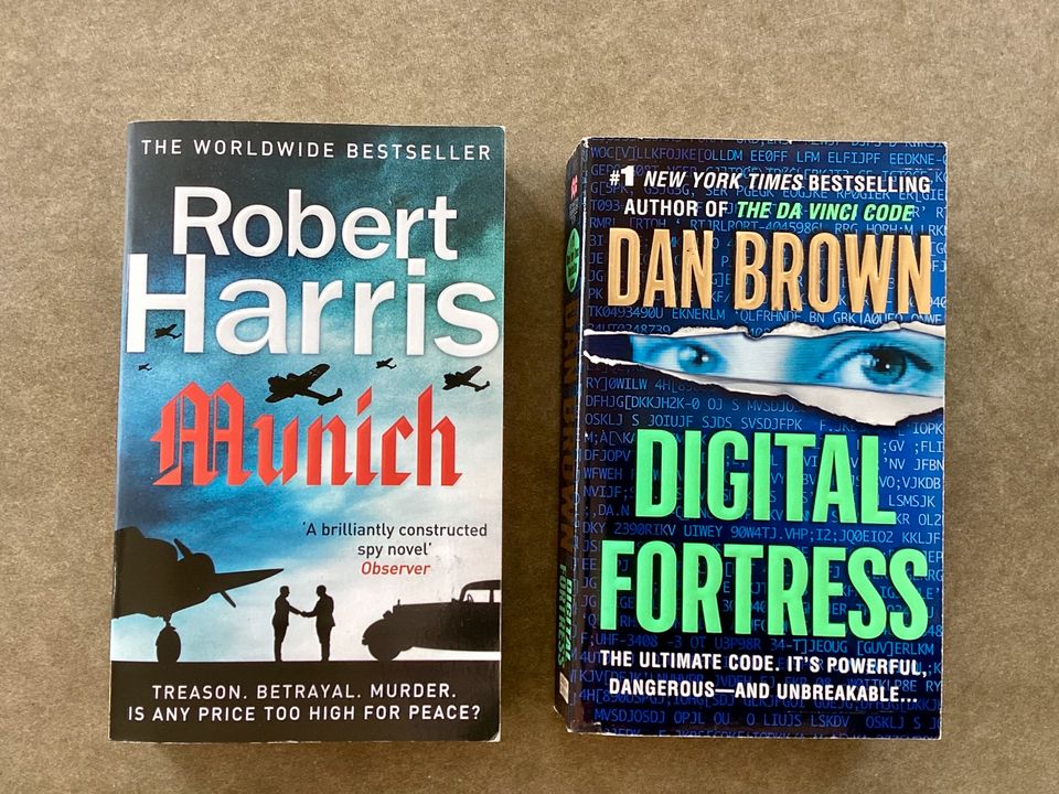 Robert Harris Munich Bestseller Dan Brown Digital Fortress in Ustersbach