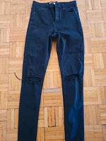 Topshop schwarz Jeans Löcher L34 W 30 Nordrhein-Westfalen - Sankt Augustin Vorschau