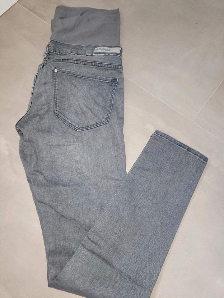 Umstandsmode Jeanshose H&M, Gr. 40, Grau in Sehnde