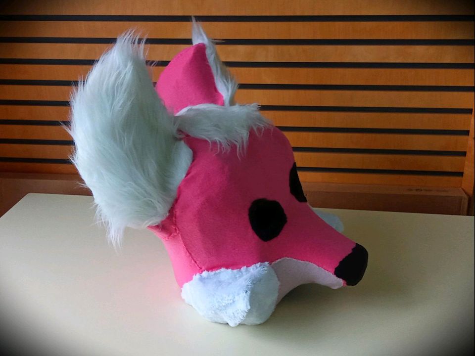 "Pink Fox" Furry head in Stuttgart