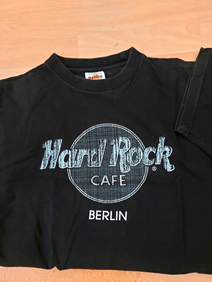 Hard Rock Cafe Berlin Shirt, small in Wittmund