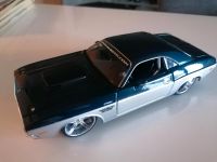 Top Maisto Dodge Challenger Customs Modell 1970 1/24 Thüringen - Klettbach Vorschau