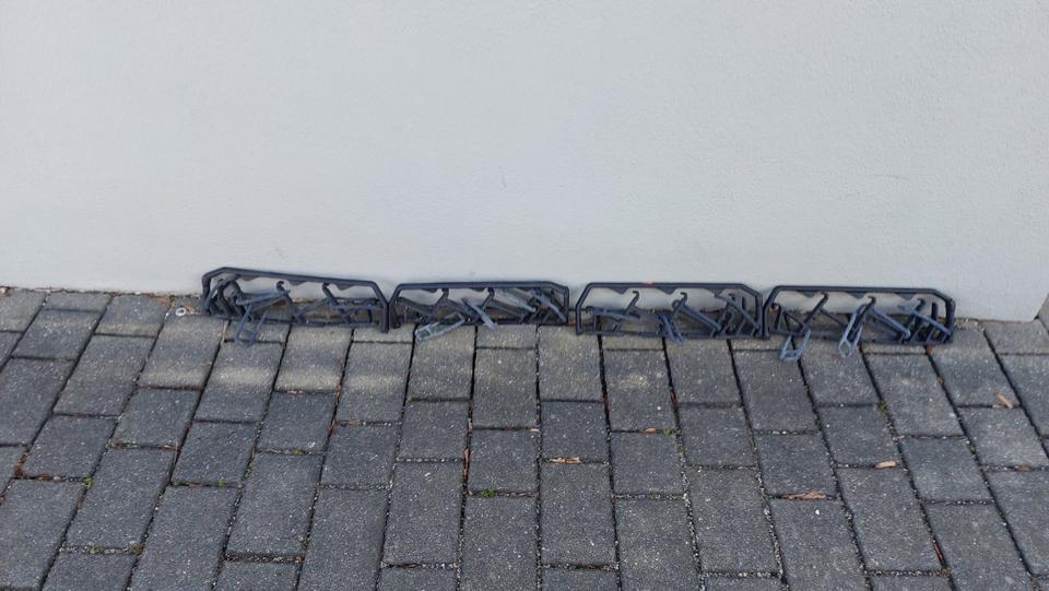 Dachgrundträger mit DACHGEPÄCKBOX ORIS PRESTIGE+Skiträger in Ravensburg