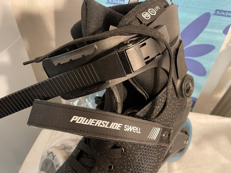 Powerslide swell Inliner 100mm Gr 44/45 Leuchtrollen blau wie neu in Düsseldorf