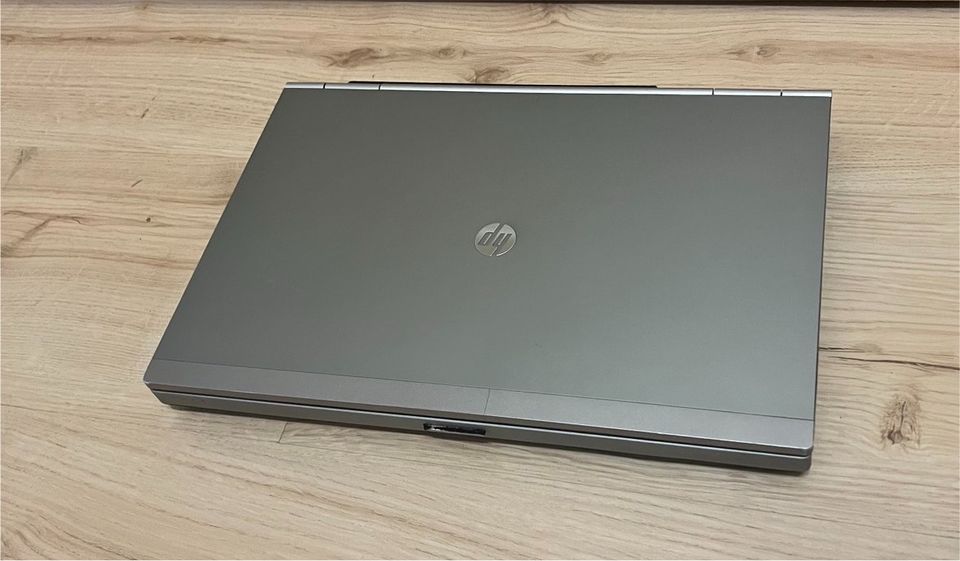 HP Elitebook 8460p i5 2520m 8GB 256GB SSD großer Akku in Lohr (Main)