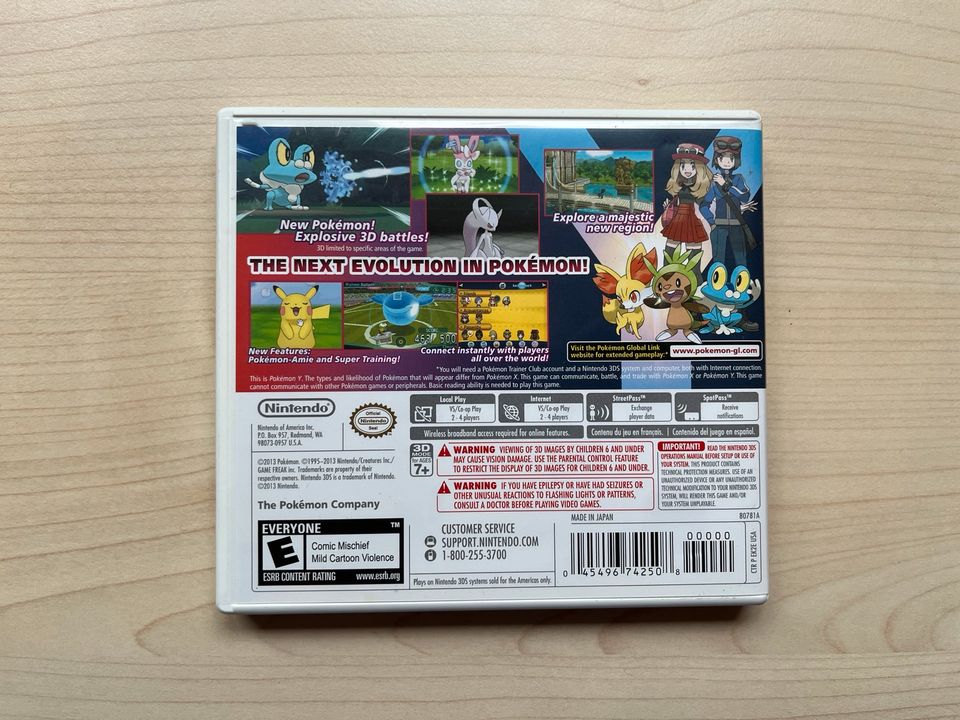 Pokemon Y / Nintendo 3DS Spiel / Amerikanische Version in Horrweiler