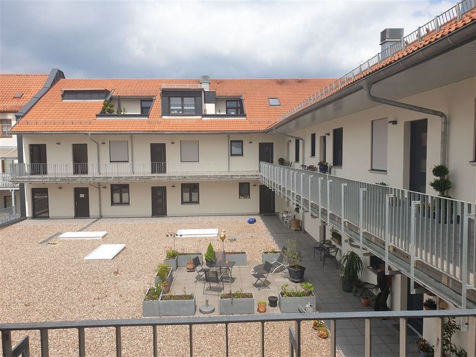 Tolle 3-Zimmer-Whg. mit Loggia am Marktplatz in Meiningen in Meiningen