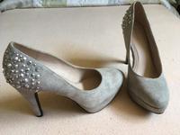 Graceland Pumps High Heels Plateau grau Gr. 37 Rheinland-Pfalz - Pirmasens Vorschau