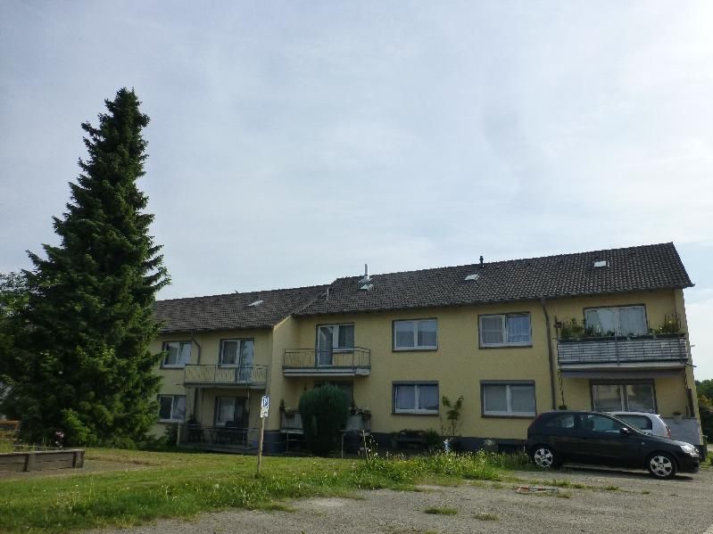 Investment-Gelegenheit: 4-Familienhaus inkl. verfügbarer Wohlfühlwohnung! in Burscheid