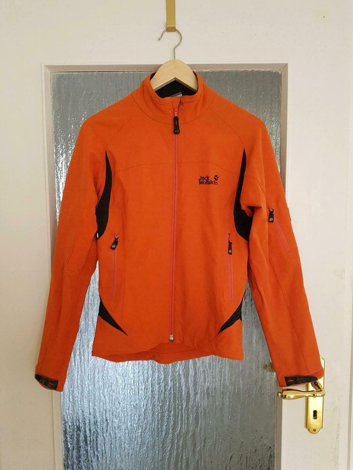 Outdoor Jacke von Jack Wolfskin in Grabenstätt