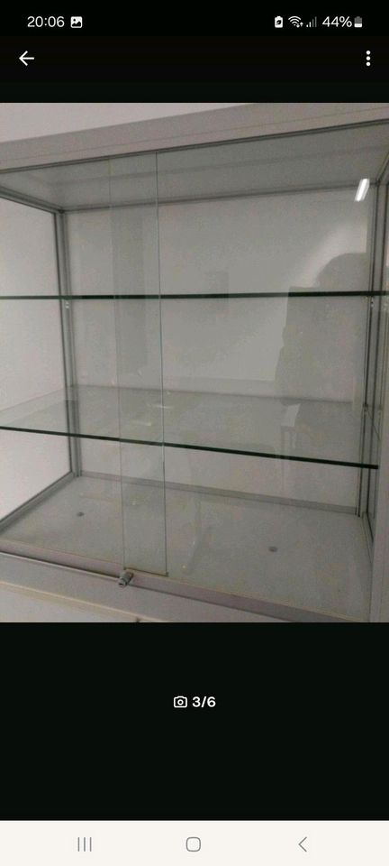 Vitrine Schrank Unterschrank Glasoberschrank abschließbar Büro in Altenberge