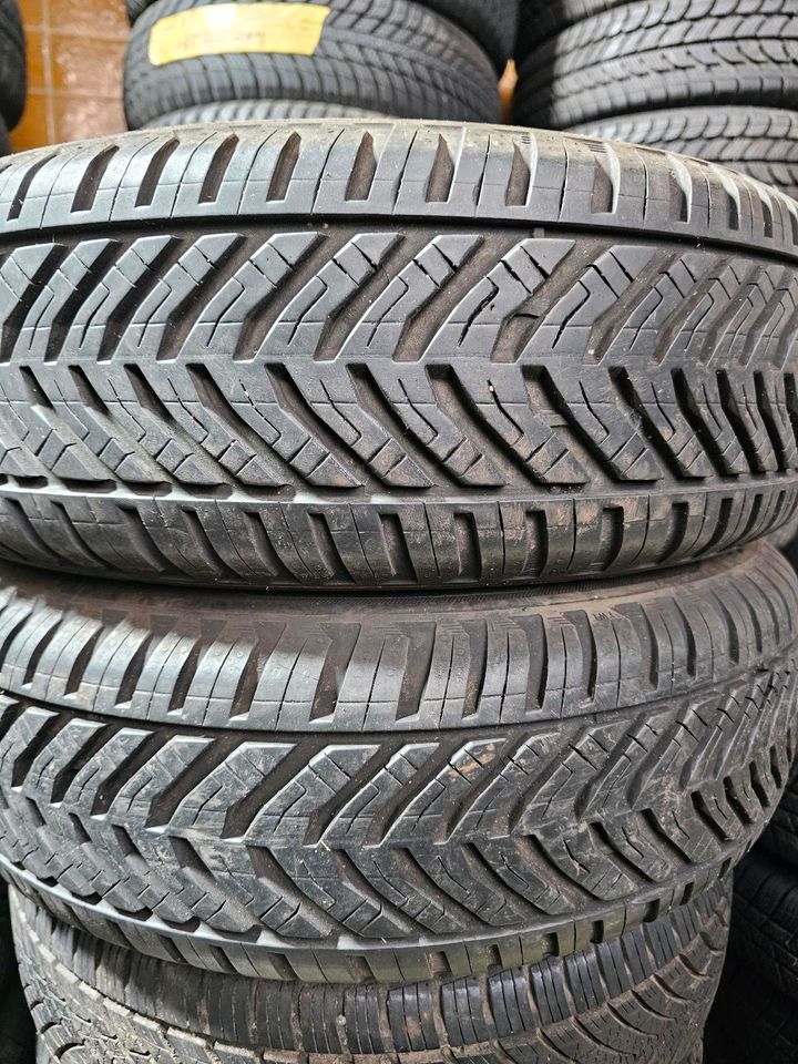 2x 175/65 R14 Ganzjahr fast wie Neu in Hamburg